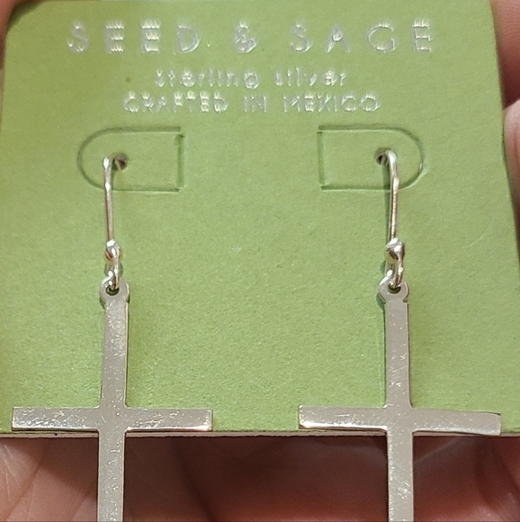 SEED & SAGE STERLING SILVER SIMPLE CROSS RELIGIOUS EARRINGS - Picture 4 of 8